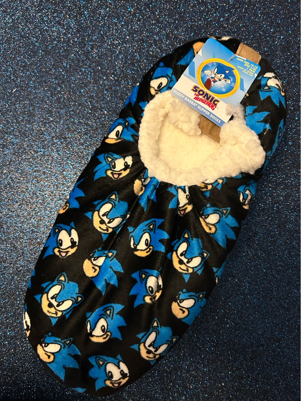 Sonic the Hedgehog Fuzzy Babba Slipper Socks – L/XL NEW